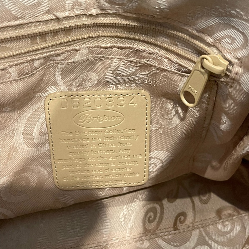 Brighton Handbag with matching wallet - Picture 4 of 8